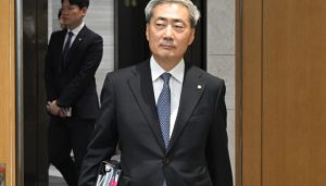 Bank of Korea Governor Shin Hyun-song is seen during a monetary meeting held at the bank in central Seoul on Aug. 27.