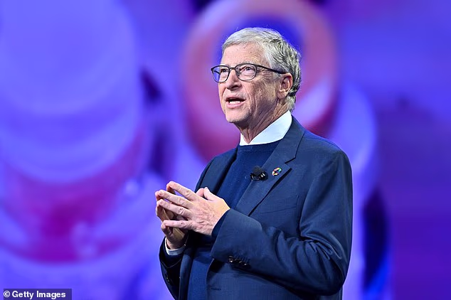 Bill Gates has warned that the continued development of Artificial Intelligence (AI) and robots will cause widespread job losses